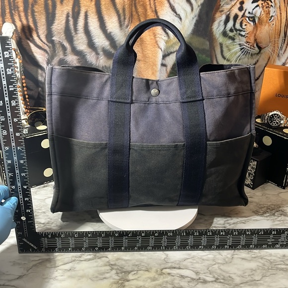 HERMES Fourre Tout MM Tote Bag Handbag Canvas Blue and Black in GUC. - Picture 12 of 16